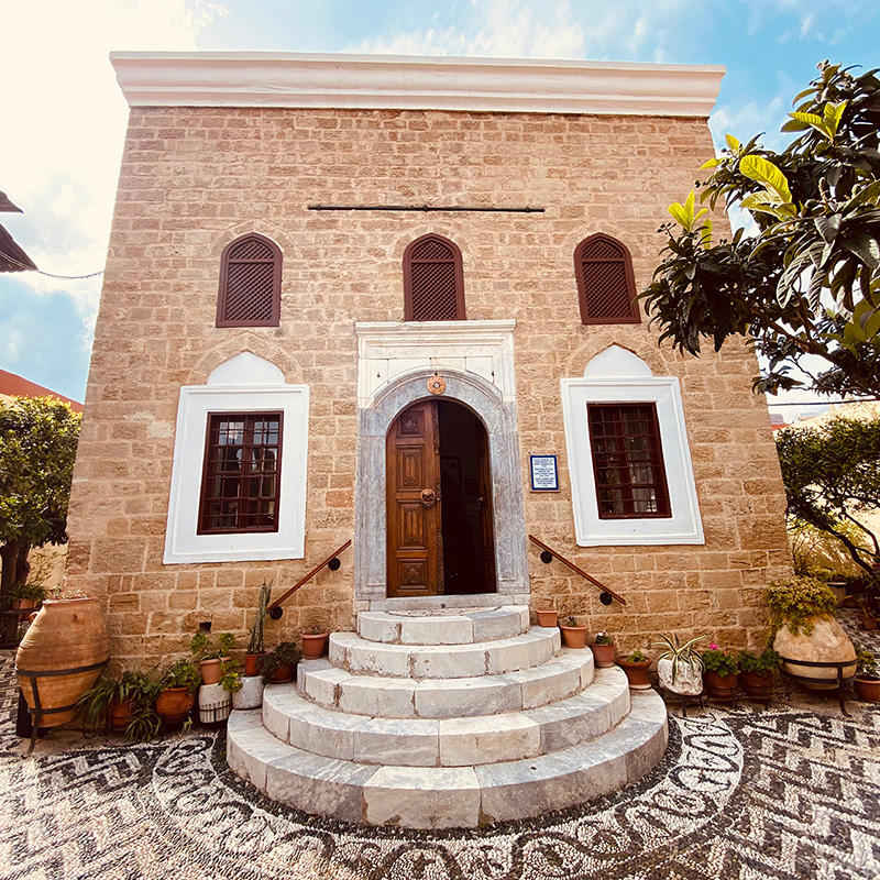 Rodos’un 232 yıllık hafızası:  Hafız Ahmed Ağa Kütüphanesi